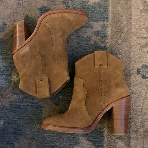 Joie booties